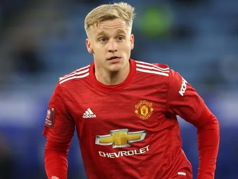 Quyết định tàn nhẫn, M.U trao đổi De Beek lấy 2 HĐ lớn