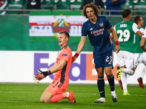 Leno mắc sai lầm, huyền thoại Arsenal tiếc nuối vì 1 cái tên