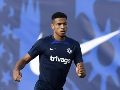 Chelsea 'nổ' thêm tân binh, hậu vệ dứt áo rời đi