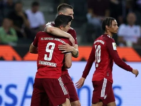 Lewandowski cứu nguy, Bayern ra quân nhạt nhòa