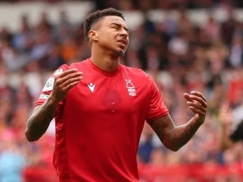 Lingard cùng đồng đội xếp bét bảng tại Premier League