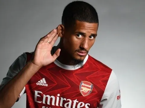 Lính đánh thuê Arsenal lấp lửng về tương lai
