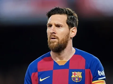 Messi 'bẻ kèo' ngoạn mục, tương lai quay ngoắt 180 độ