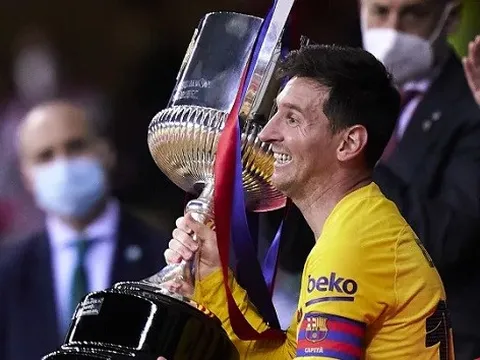 Lionel Messi và nụ cười trở lại ở Barcelona