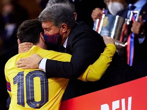 Joan Laporta hành động bí mật, lộ thái độ của Messi với Barca