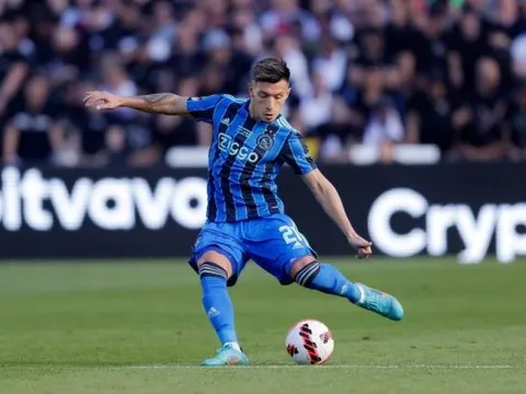 Lisandro Martinez: "Tôi không muốn giống như Virgil van Dijk"