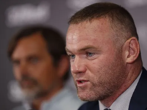 Liverpool hay Man City vô địch Premier League, Rooney đã có câu trả lời