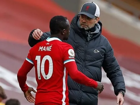Liverpool sa sút, Sadio Mane thẳng thắn "vỗ mặt" các đồng đội