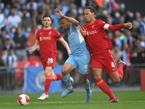 Liverpool suýt trả giá vì sự chủ quan của Van Dijk