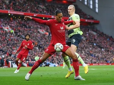 Liverpool trở lại đường đua?