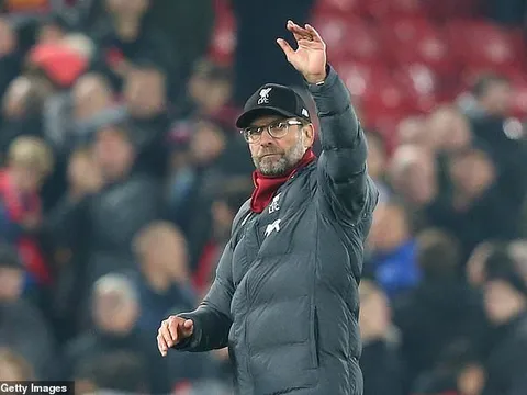 Lộ nhân vật thay Klopp dẫn dắt Liverpool vào tháng 12 điên rồ