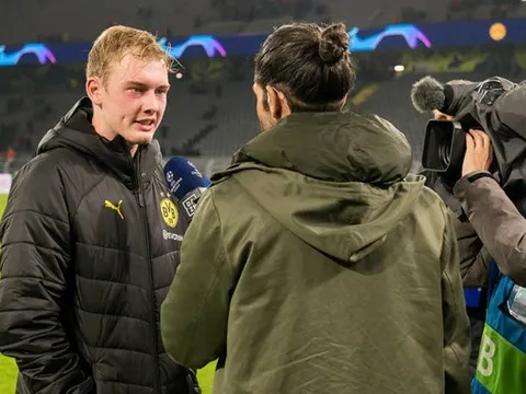 Lội ngược dòng điên rồ, người hùng Dortmund phát điểu 1 điều đanh thép