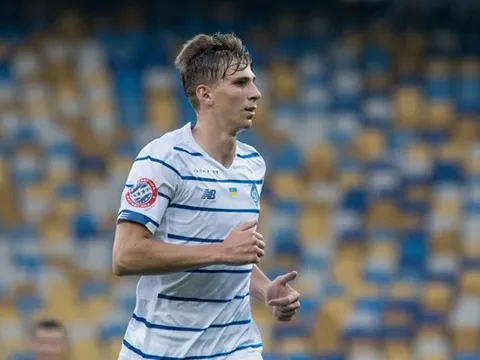 Lựa chọn thú vị cho Conte ở vị trí trung vệ