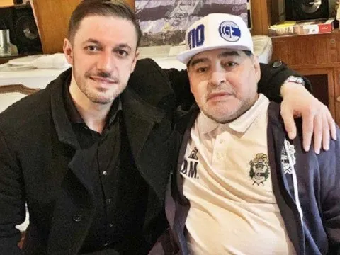Luật sư riêng nghi có uẩn khúc trong cái chết của Maradona