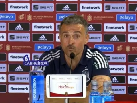 Luis Enrique xác nhận, "quái thú" Ngoại hạng Anh thi đấu cho La Roja
