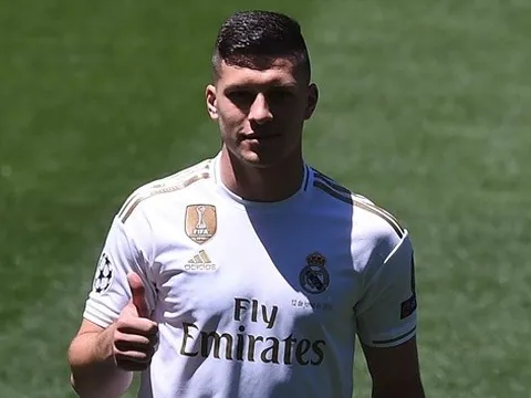 "Trảm" Jovic, Zidane chi 20 triệu euro chiêu mộ trò cũ Solskjaer