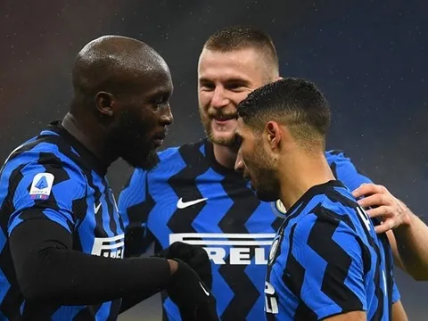 Lukaku mở điểm, cựu sao Real lập cú đúp, Inter "phả hơi nóng" lên Milan