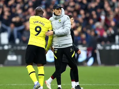 Không chỉ Lukaku, hàng loạt sao Chelsea đang tỏ thái độ với Tuchel