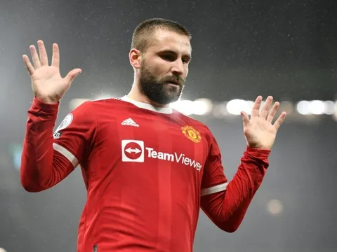 Luke Shaw đã sai lầm khi nói xấu M.U ở tuyển Anh