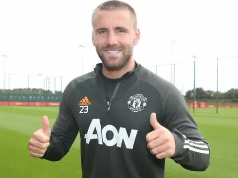 Luke Shaw khiến tất cả ngỡ ngàng với hình ảnh mới nhất