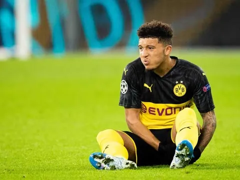 "Viên kim cương đen" bùng nổ mạnh mẽ, M.U cần gì lo mất Sancho?