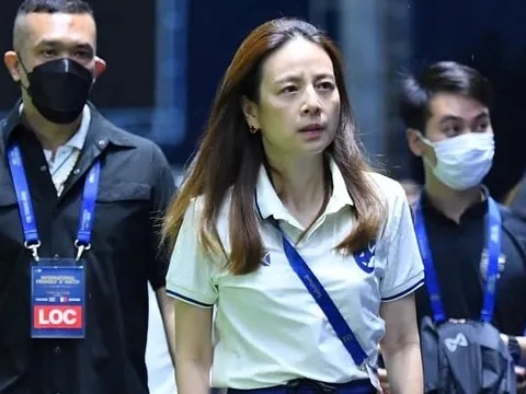 Madam Pang treo thưởng 1 triệu baht nếu Thái Lan thắng Sri Lanka