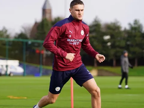 Man City đẩy đi thêm một cầu thủ ở phiên chợ Đông