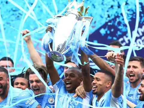 CHÍNH THỨC: Real, Liverpool bị vượt mặt ở CLB hay nhất năm