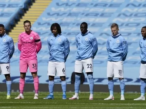 Thua sốc, CĐV Man City đòi tống khứ cái tên "vô dụng, một của nợ"