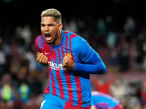 Thương vụ Man Utd - Araujo xem như ngã ngũ