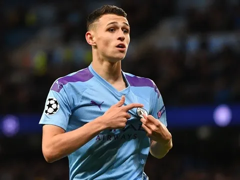 Man City tưởng thưởng cho Foden