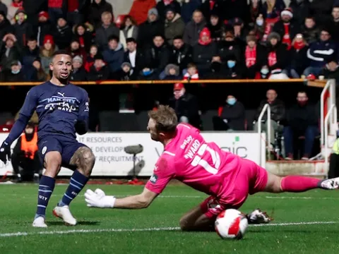 Man City vào vòng 4 FA Cup