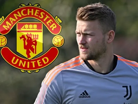 "Man United cần Matthijs de Ligt"