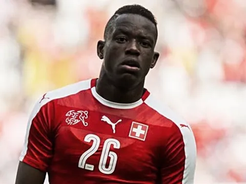 Man United nhập cuộc, tranh "Vieira mới" cùng châu Âu