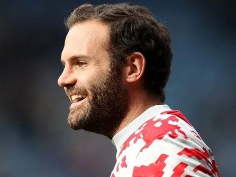 Man Utd chưng hửng vì Mata