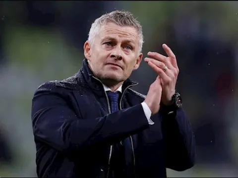 Man Utd có 3 điều để thuyết phục "chân sút vạn người mê"