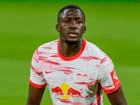 Man Utd có lẽ nên học theo cách mua sắm của Liverpool