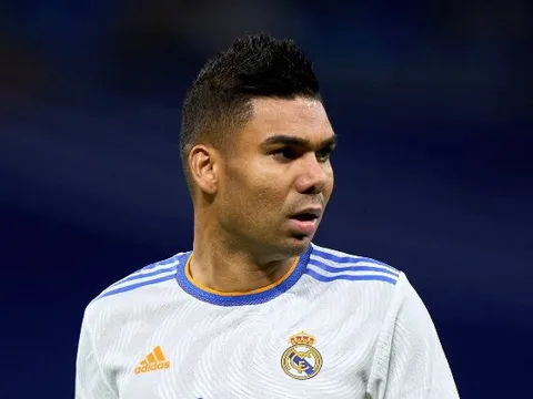 Man Utd có thể đưa ra quyết định gây sốc thứ 2 với Casemiro