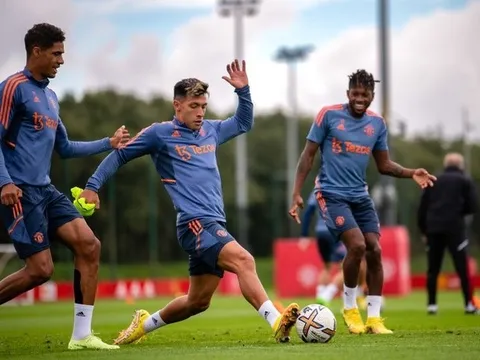 Man Utd đã biết sai lầm khi mua hớ 3 bom tấn đắt đỏ mùa hè