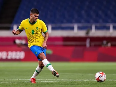 Man Utd đã đánh rơi một báu vật vào tay Newcastle