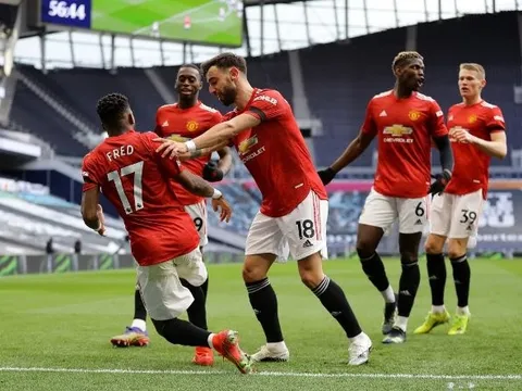 Man Utd đánh bại Granada, nhưng fan Quỷ đỏ tìm ra tiền vệ tệ hại nhất