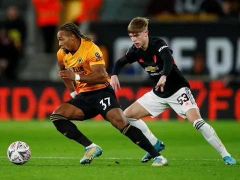 Tuổi trẻ bồng bột, 'viên ngọc quý' của Man Utd buộc phải hầu tòa