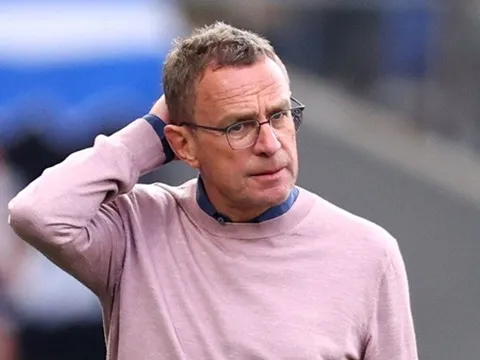 Man Utd đôn 3 cầu thủ trẻ lên đội một