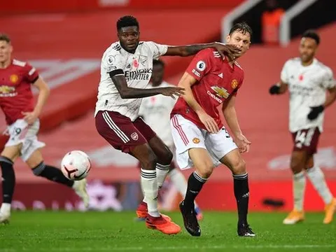 Sao Man Utd lý giải quyết định gây sốc của mình ở trận gặp Arsenal
