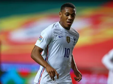 Man Utd nhận hung tin, có thể mất Anthony Martial ở trận gặp West Brom
