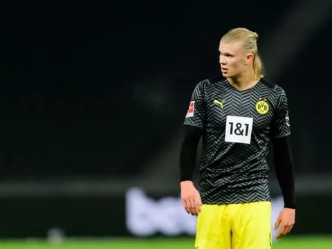 Man Utd ra quyết định không ai ngờ ở thương vụ Haaland