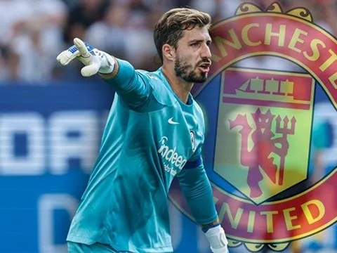 Man Utd tiếp tục gây sức ép lên De Gea