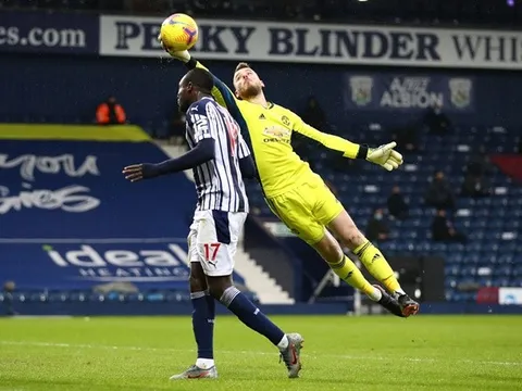 Bất mãn với Man Utd, đại diện De Gea hành động chớp nhoáng