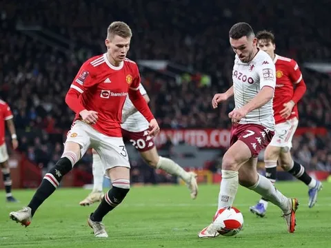 Noel Whelan: Muốn có học trò của Gerrard, M.U phải chi 50-60 triệu bảng