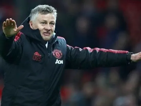 Man Utd và 3 sự lựa chọn cho "bom tấn" phòng ngự: Sao 2000 hay chữ ký 40 triệu?